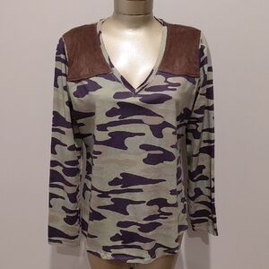Kevin's Huntress Brown & Green Camouflage V-Neck Long Sleeve Top